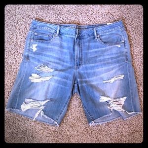 American eagle tomboy shorts size 18
